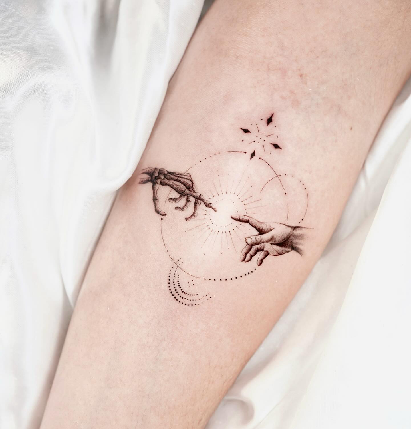Momento Mori Fine Line
